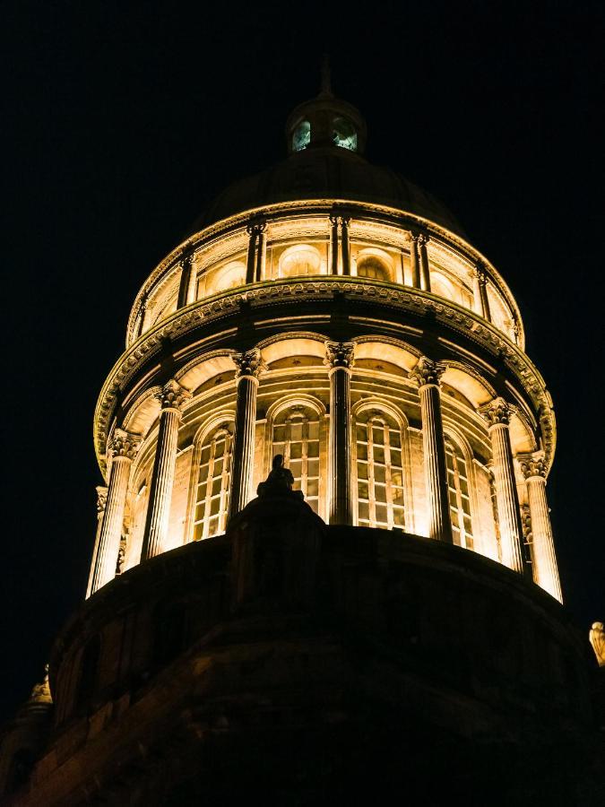 Апартаменты "L'Imprevue", Standing Au Pied De Notre-Dame Булонь-сюр-Мер Экстерьер фото